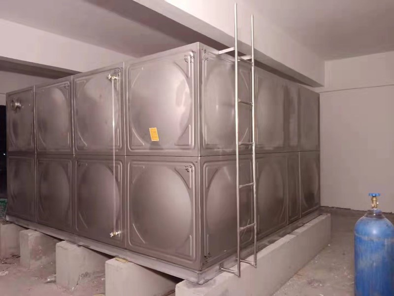 不銹鋼水箱如何解決用水問題的呢？