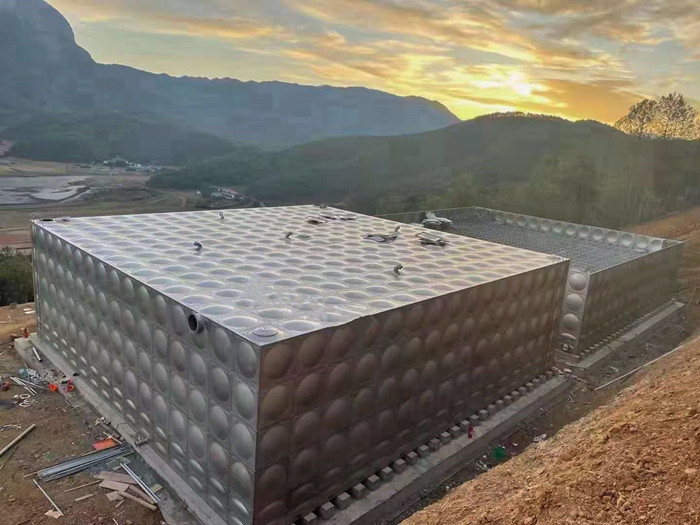 組合式不銹鋼水箱在使用中如何正確維護(hù)保養(yǎng)？