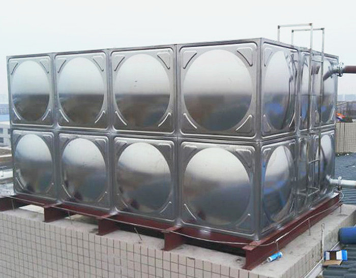 不銹鋼水箱有哪些優(yōu)勢？